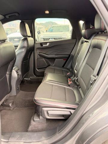 Certified 2025 Ford Escape ST-Line AWD/4WD image 11