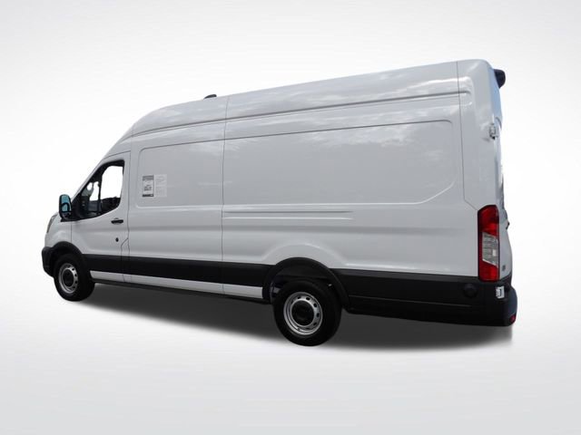 Certified 2026 Ford Transit 250 148 High Roof Extended w/ Load Area Protection Package RWD image 9