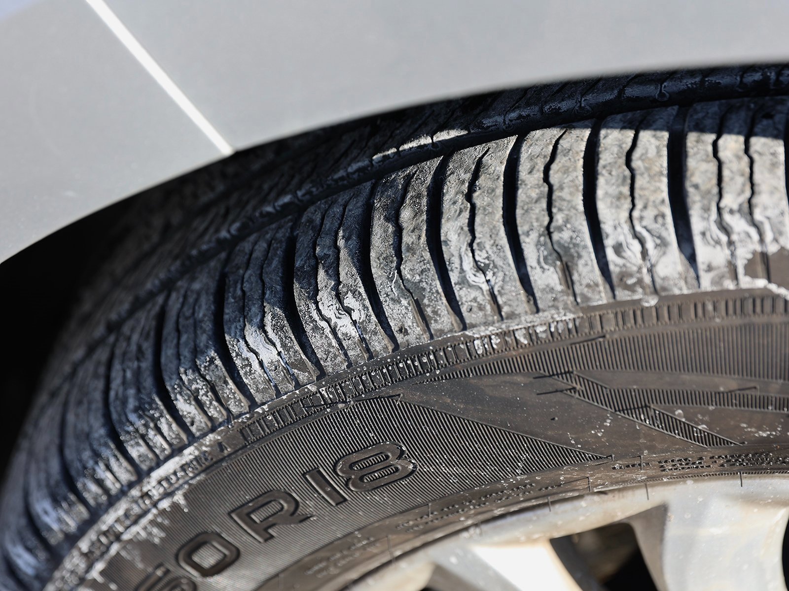 Certified 2019 Ford Edge SEL w/ Equipment Group 201A image 12