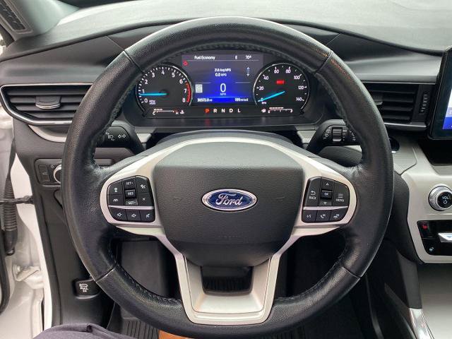 Certified 2022 Ford Explorer XLT w/ Equipment Group 202A AWD/4WD image 17
