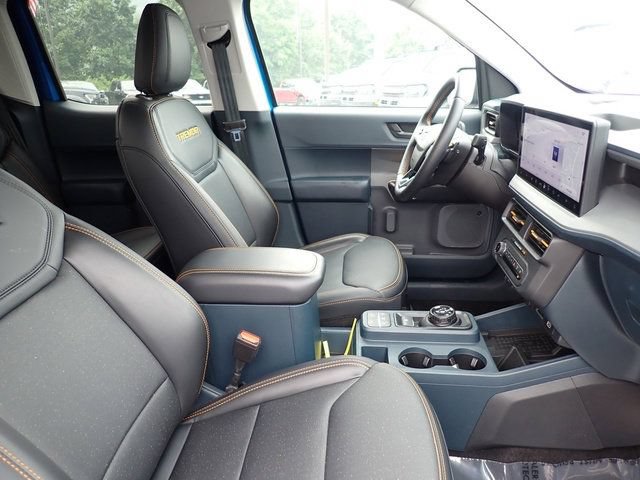 Certified 2025 Ford Maverick Tremor AWD/4WD image 11