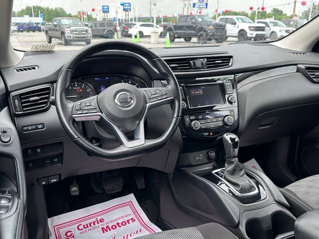 Used 2022 Nissan Rogue Sport SV FWD image 9