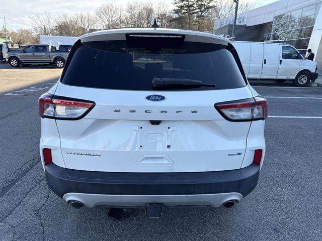 Certified 2020 Ford Escape Titanium image 4