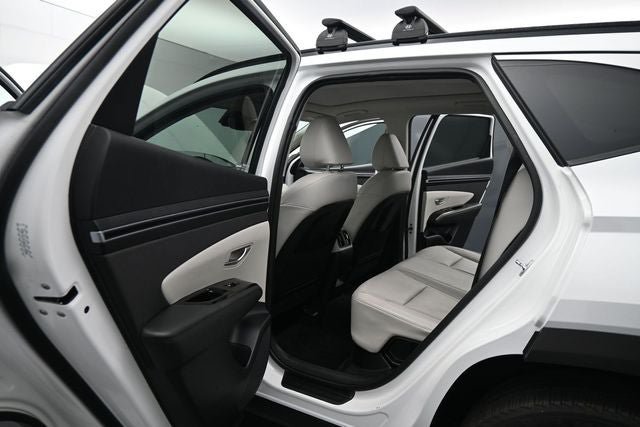 Used 2024 Hyundai Tucson Limited AWD/4WD image 18