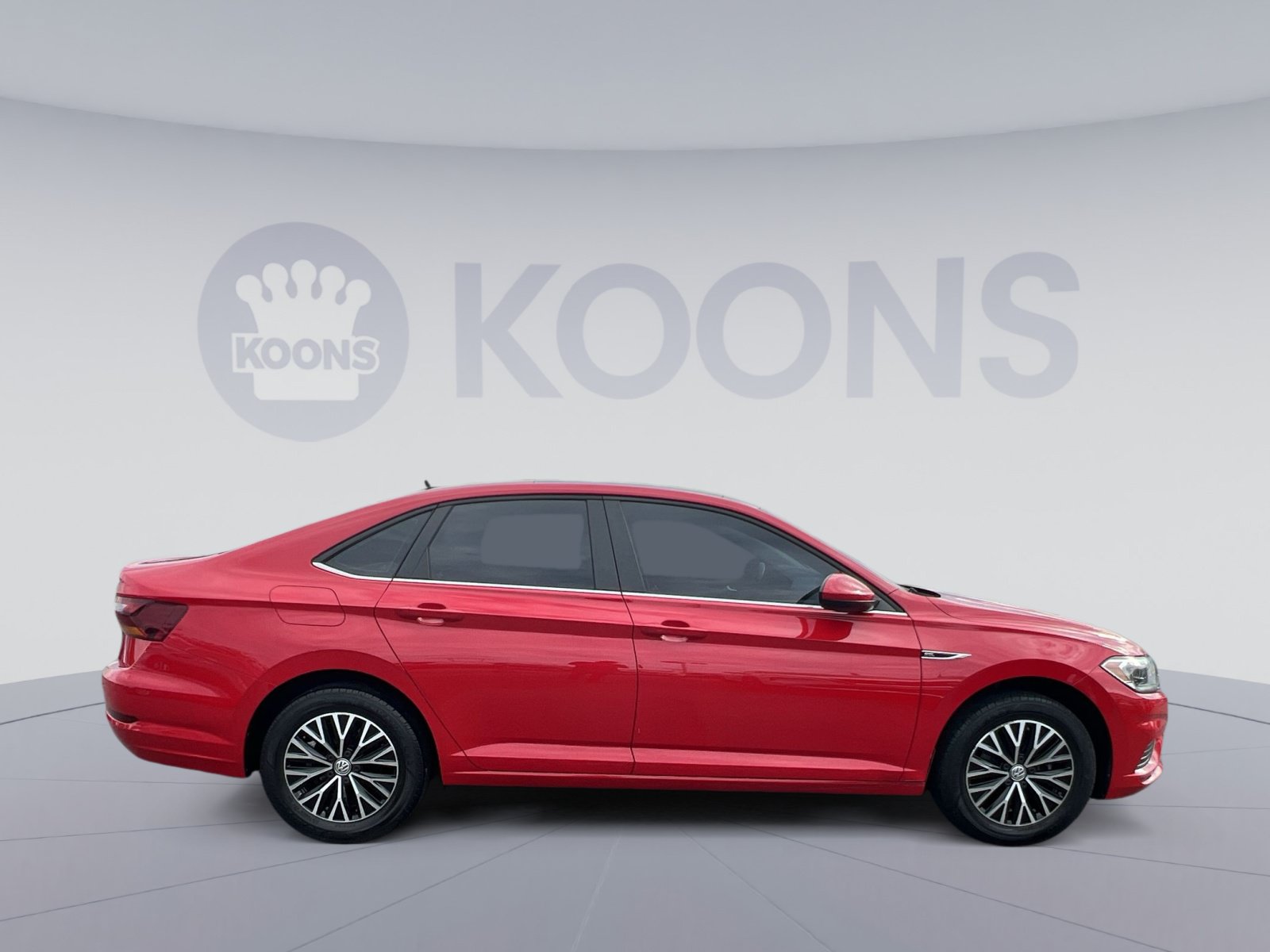 Used 2019 Volkswagen Jetta SEL w/ Cold Weather Package FWD image 17