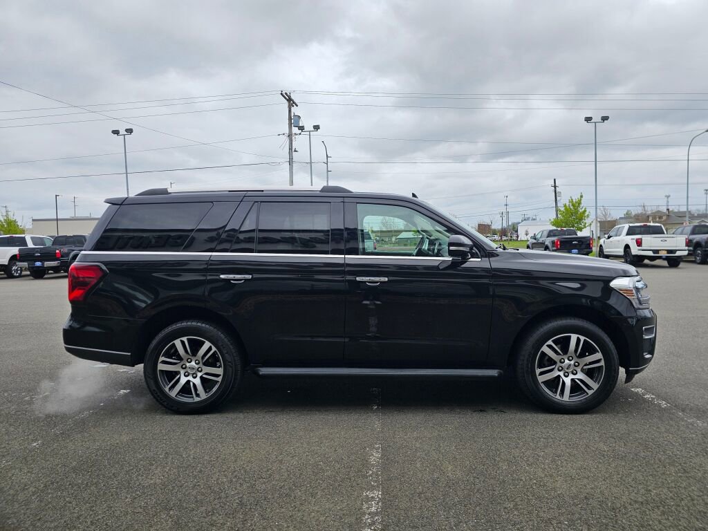 Certified 2024 Ford Expedition Limited AWD/4WD image 5