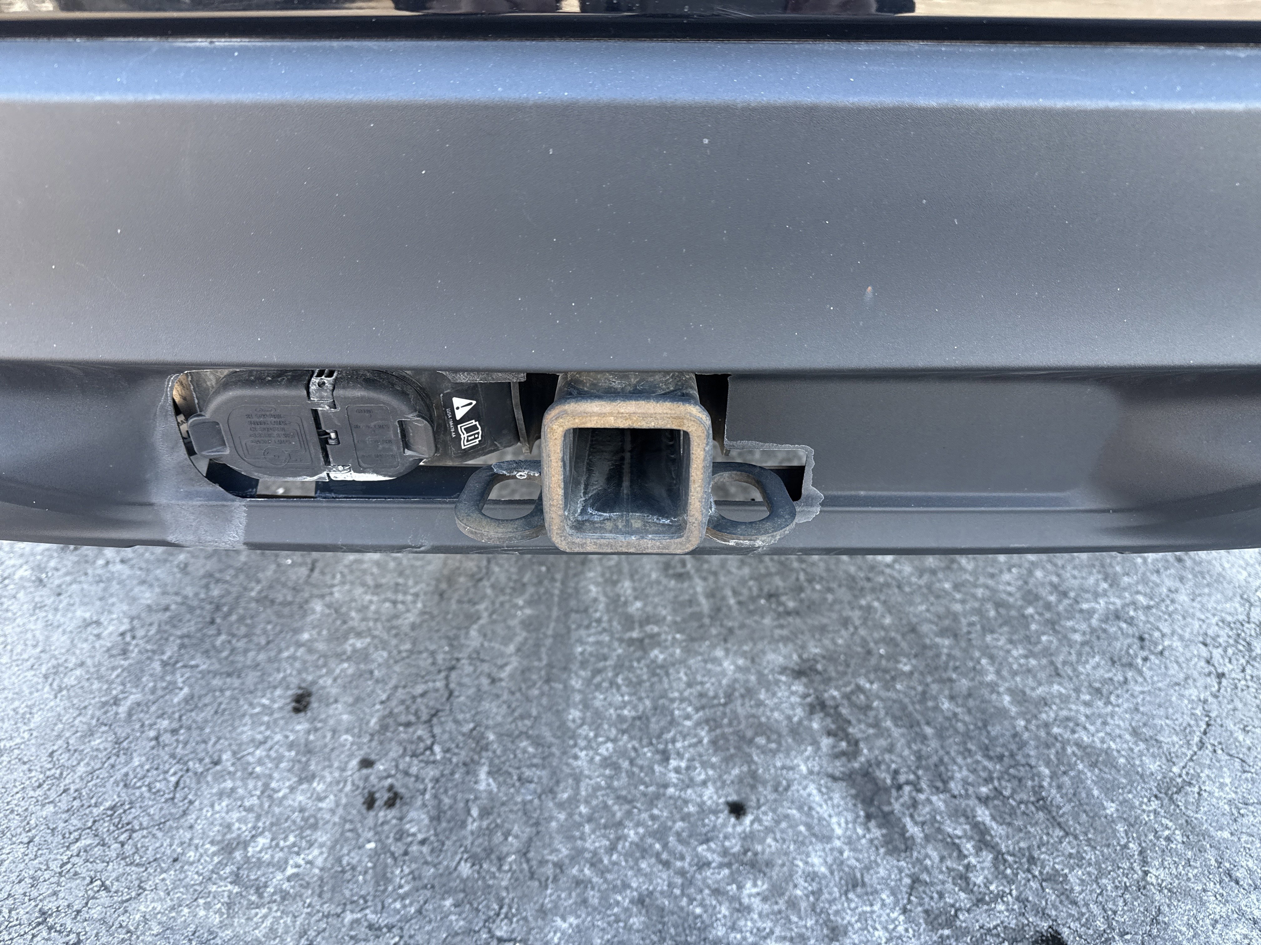 Certified 2023 Ford Explorer XLT w/ Class IV Trailer Tow Package image 11