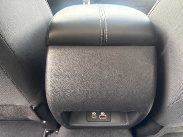 Used 2025 Nissan Altima 2.5 SV FWD image 18