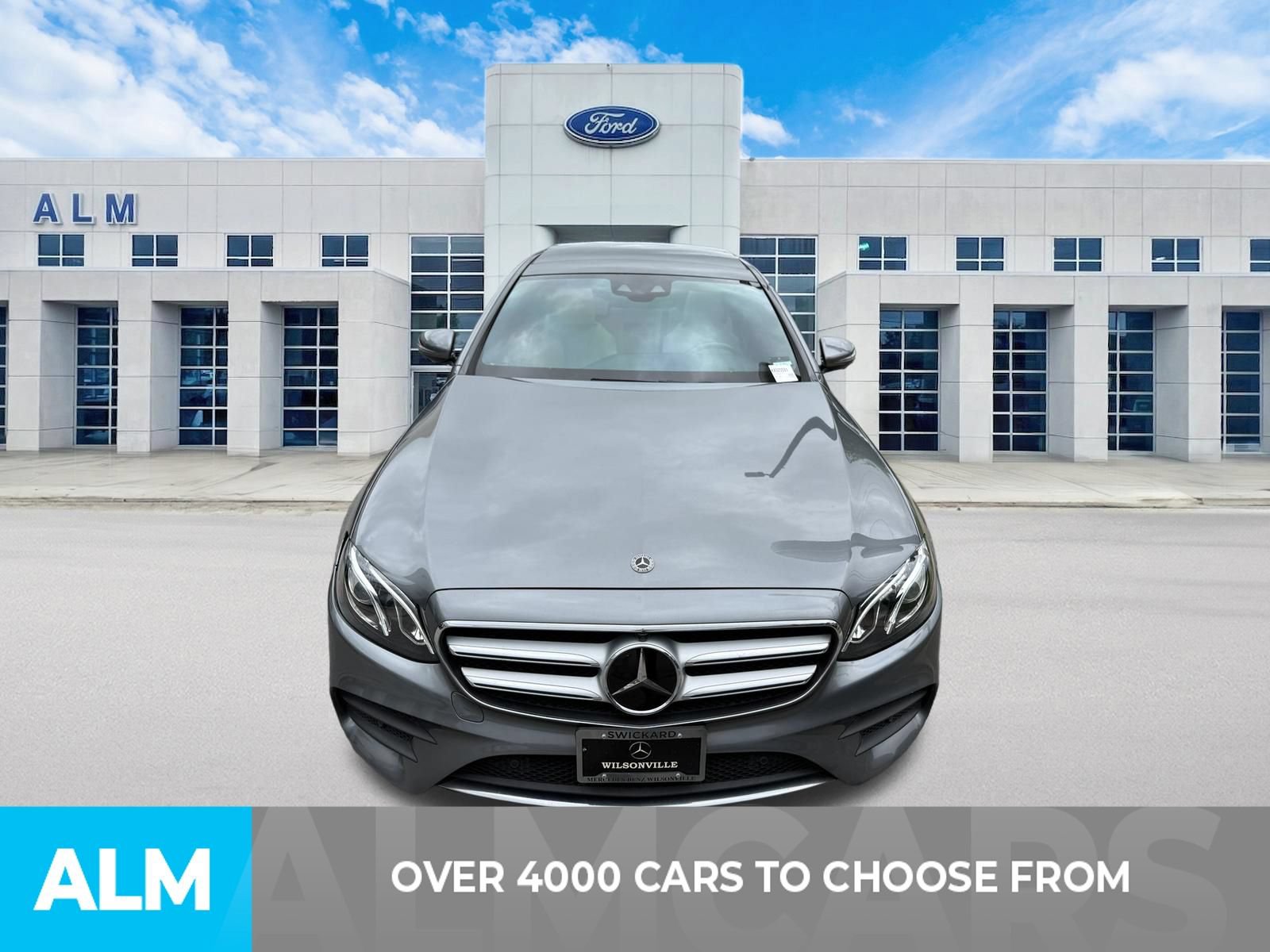 Used 2019 Mercedes-Benz E 300 image 2