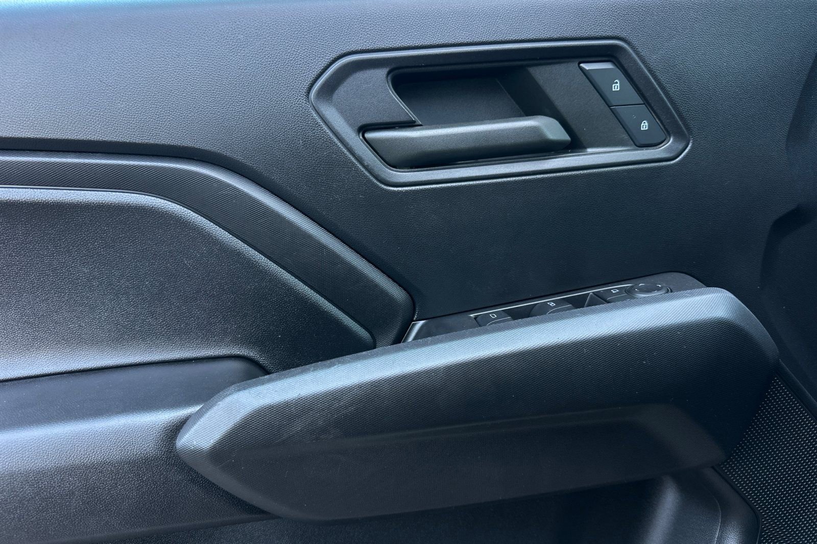 Used 2023 Chevrolet Colorado Trail Boss w/ Technology Package image 10