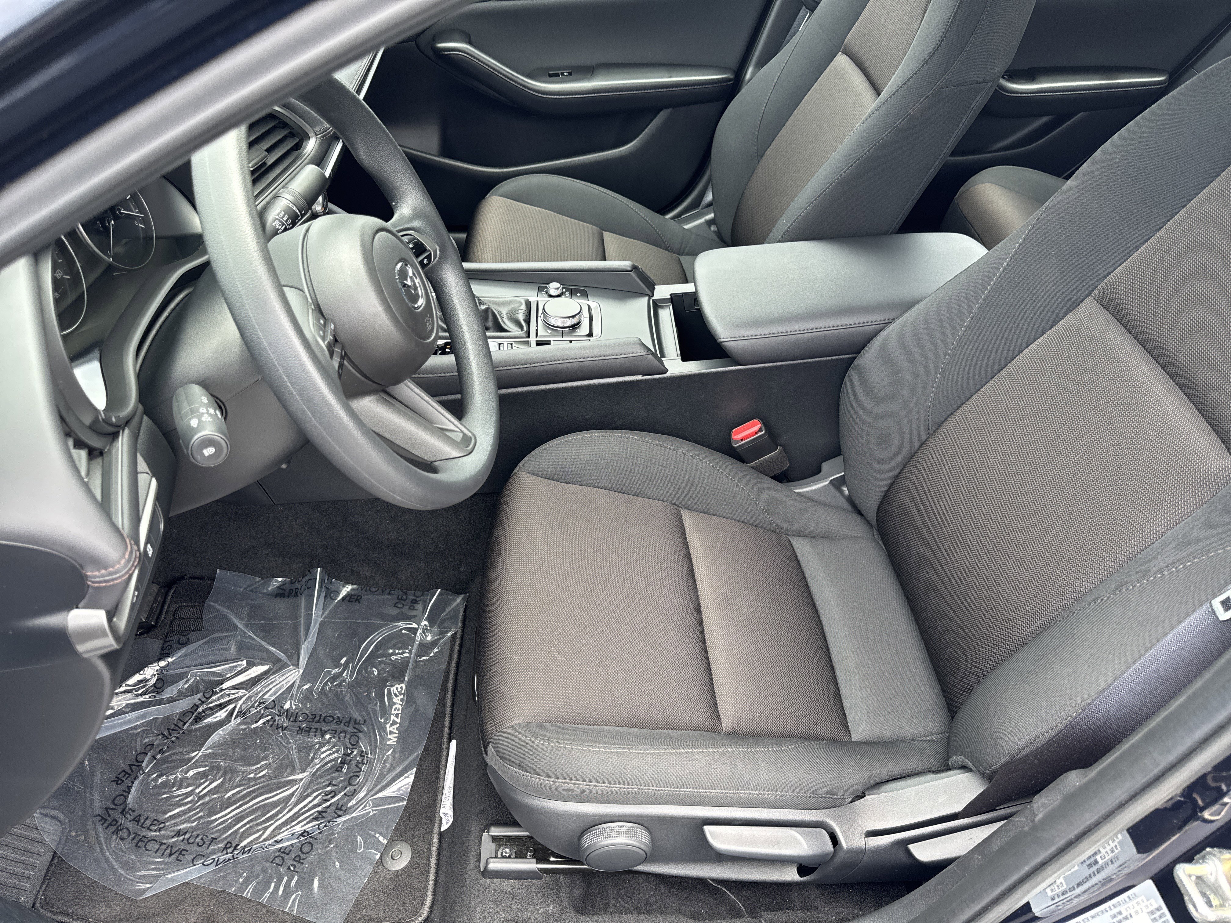 Used 2024 MAZDA MAZDA3 s FWD image 9