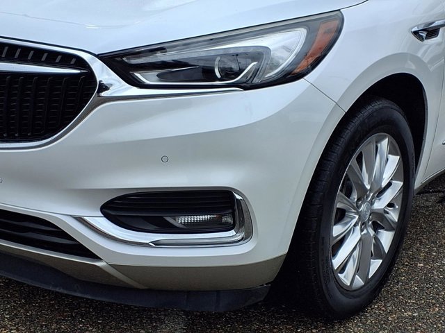 Used 2018 Buick Enclave Premium w/ Experience Buick Package AWD/4WD image 30