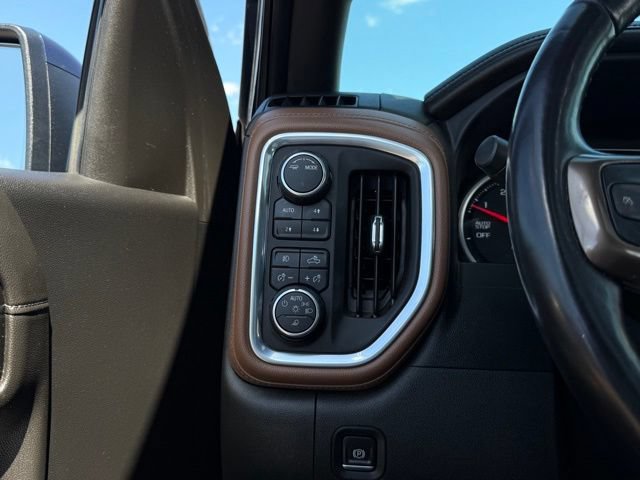 Used 2021 Chevrolet Silverado 1500 High Country w/ Z71 Off-Road Package AWD/4WD image 13