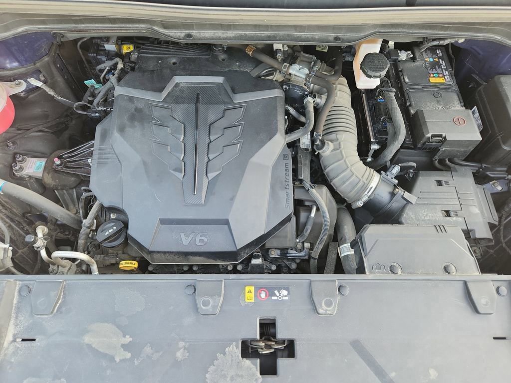 Used 2023 Kia Carnival LX image 39