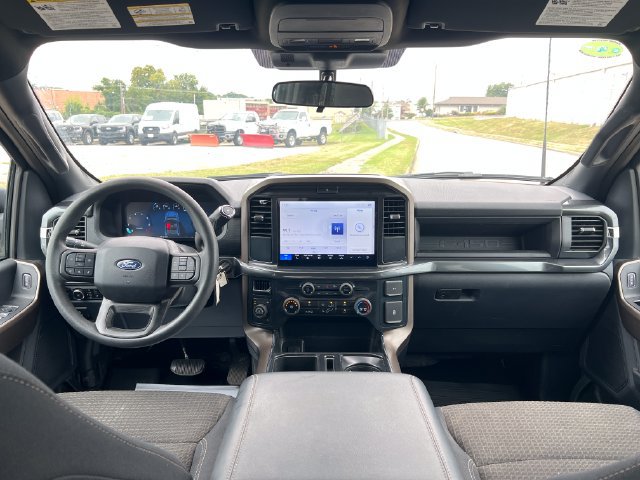 Certified 2025 Ford F150 STX w/ Equipment Group 201A FX4 AWD/4WD image 19