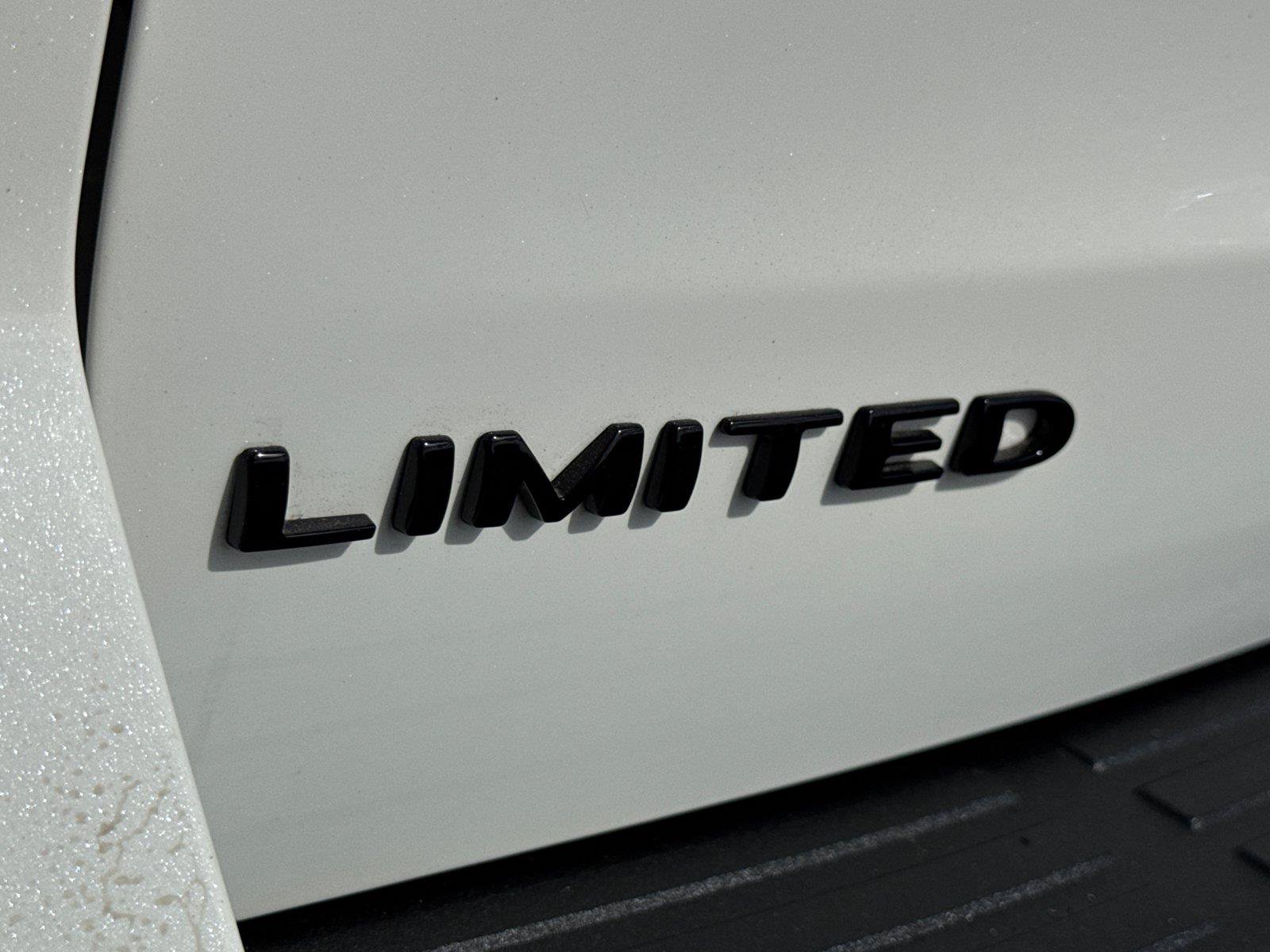 Certified 2024 Ford Expedition Limited AWD/4WD image 16