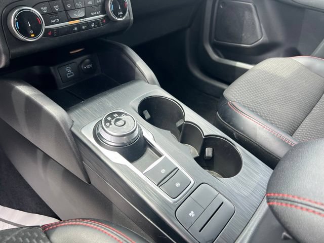 Certified 2023 Ford Escape ST-Line Select AWD/4WD image 15