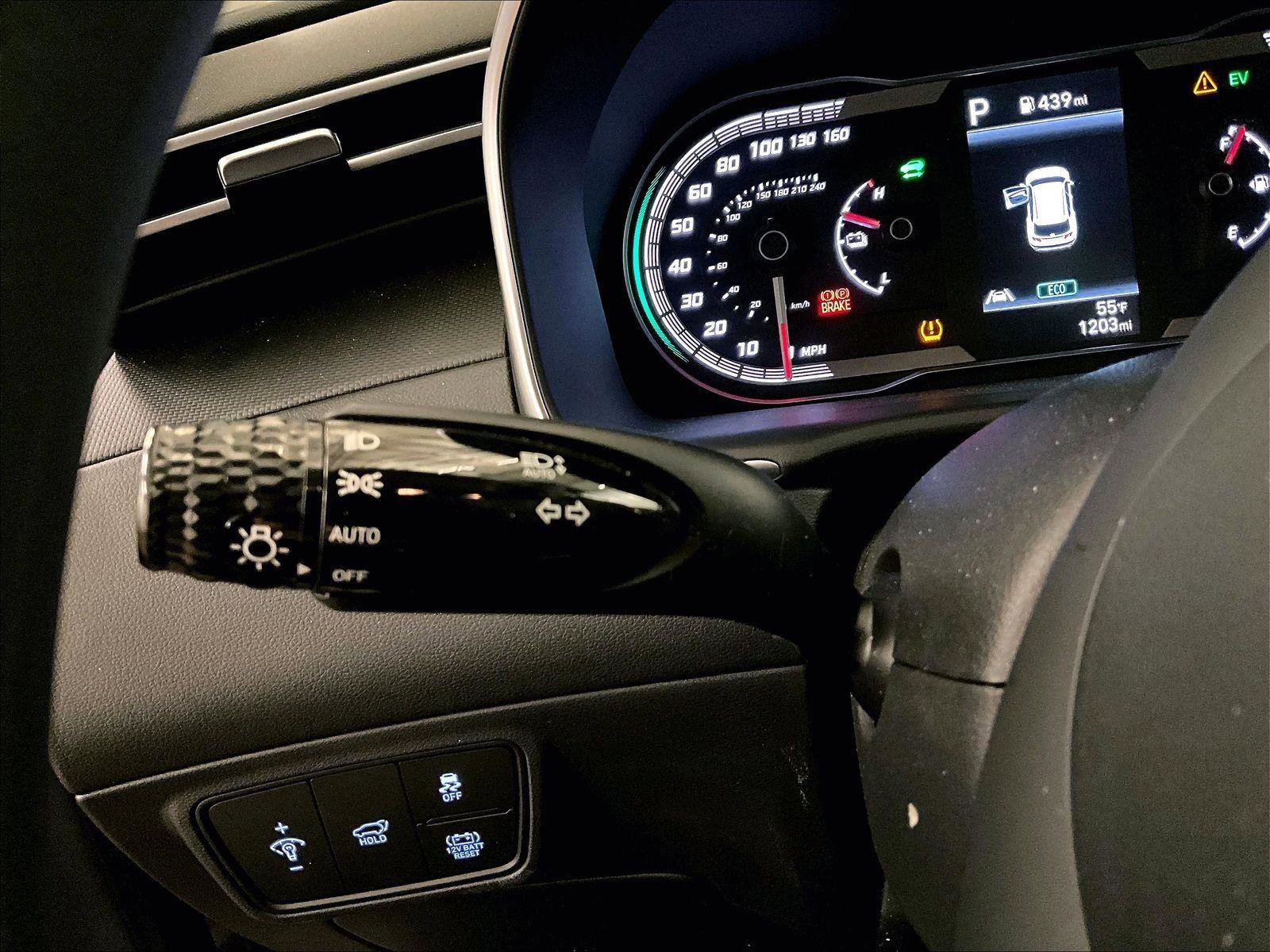 Used 2023 Hyundai Tucson Blue w/ Cargo Package image 30