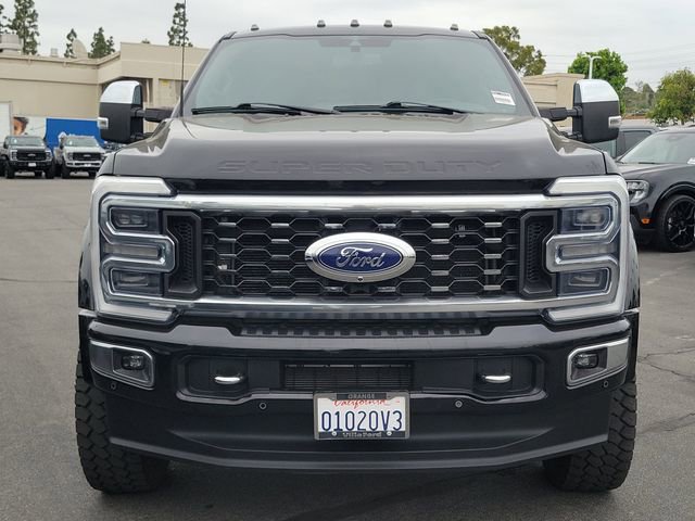 Certified 2023 Ford F450 Platinum w/ FX4 Off-Road Package AWD/4WD image 31