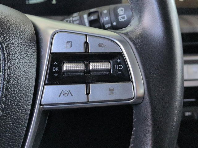 Used 2024 Kia Telluride EX w/ EX Captain's Chair Package FWD image 19