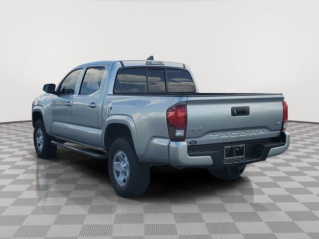 Used 2022 Toyota Tacoma SR image 3