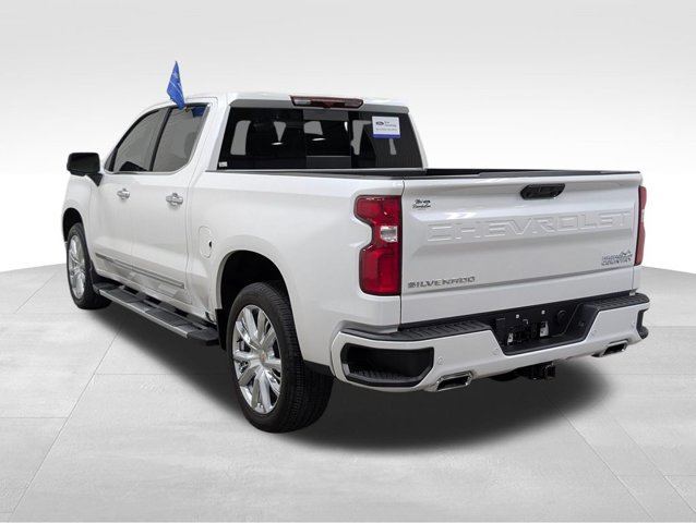 Used 2022 Chevrolet Silverado 1500 High Country w/ High Country Premium Package AWD/4WD image 28