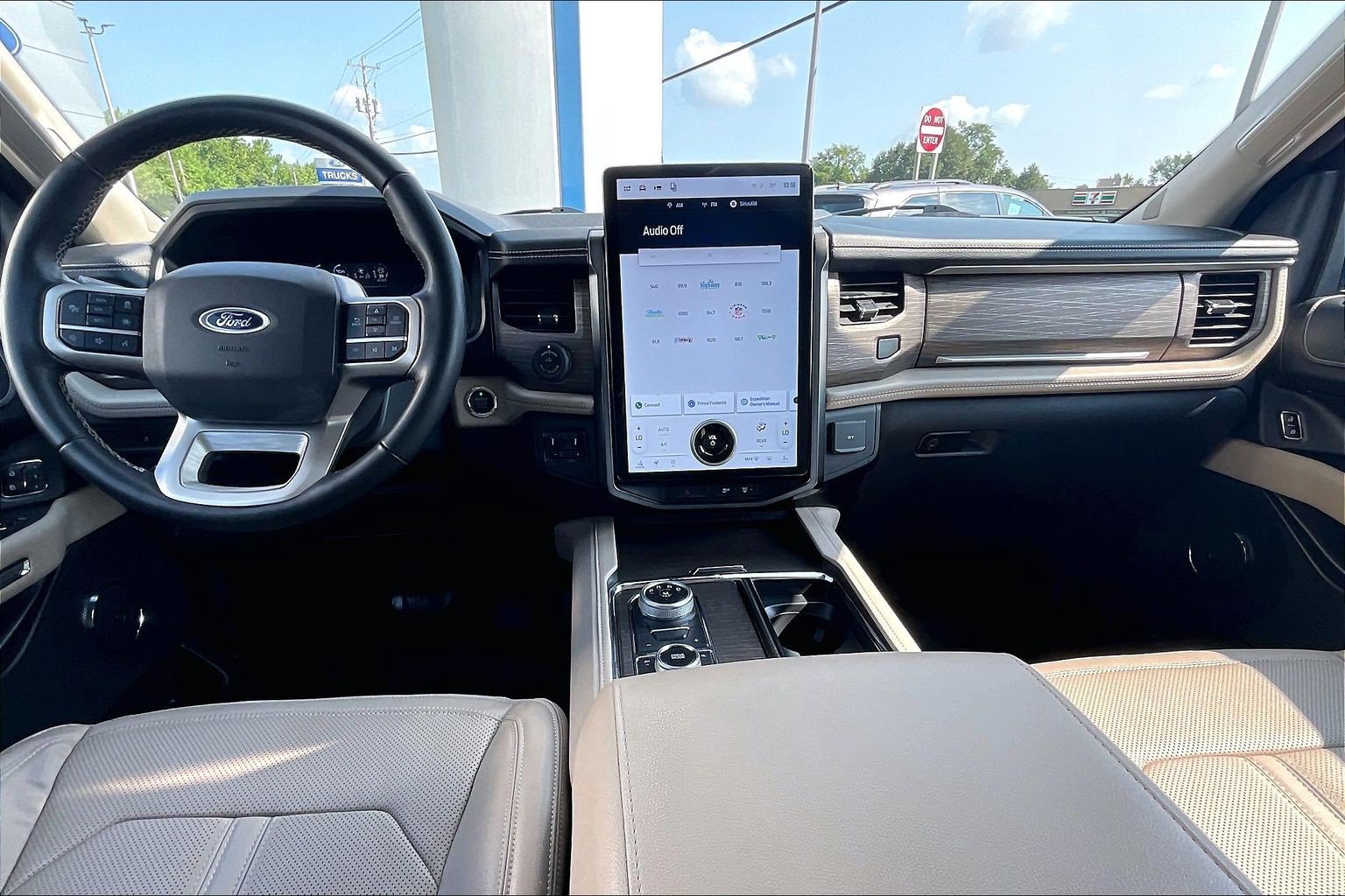Certified 2023 Ford Expedition Limited AWD/4WD image 14