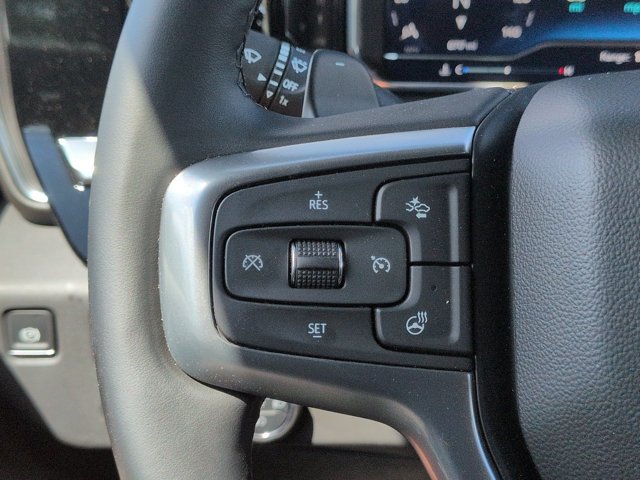 Used 2025 Chevrolet Silverado 1500 LT Trail Boss w/ Convenience Package II AWD/4WD image 18