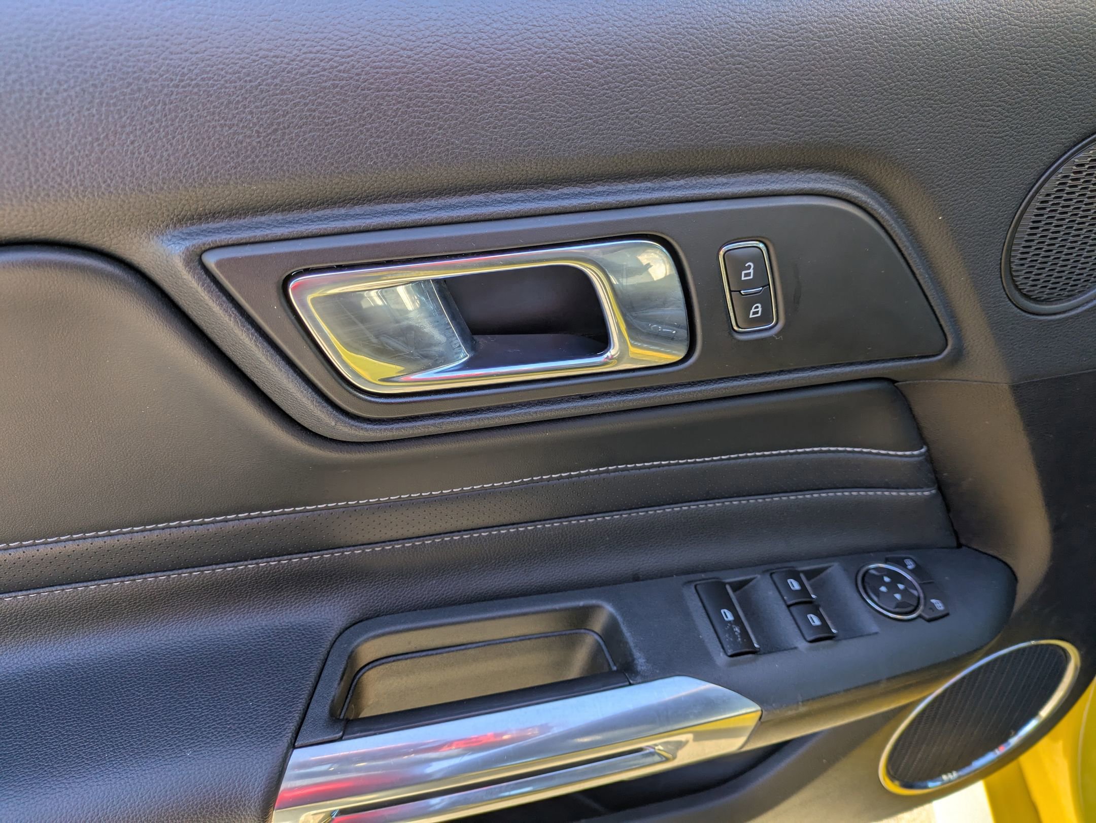 Certified 2018 Ford Mustang Premium w/ Equipment Group 201A image 17