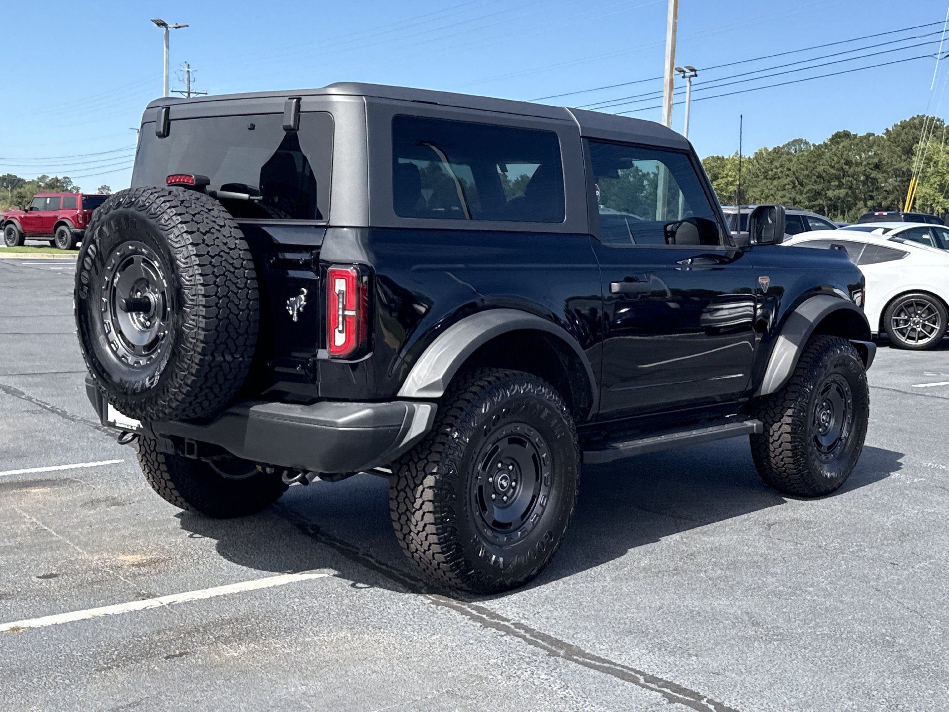 Certified 2025 Ford Bronco Badlands w/ Sasquatch Package AWD/4WD image 18
