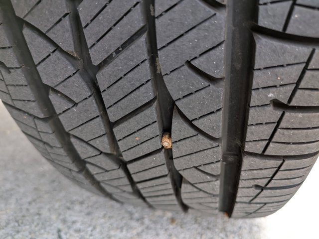 Certified 2022 Ford Escape Titanium w/ Class II Trailer Tow Package image 11