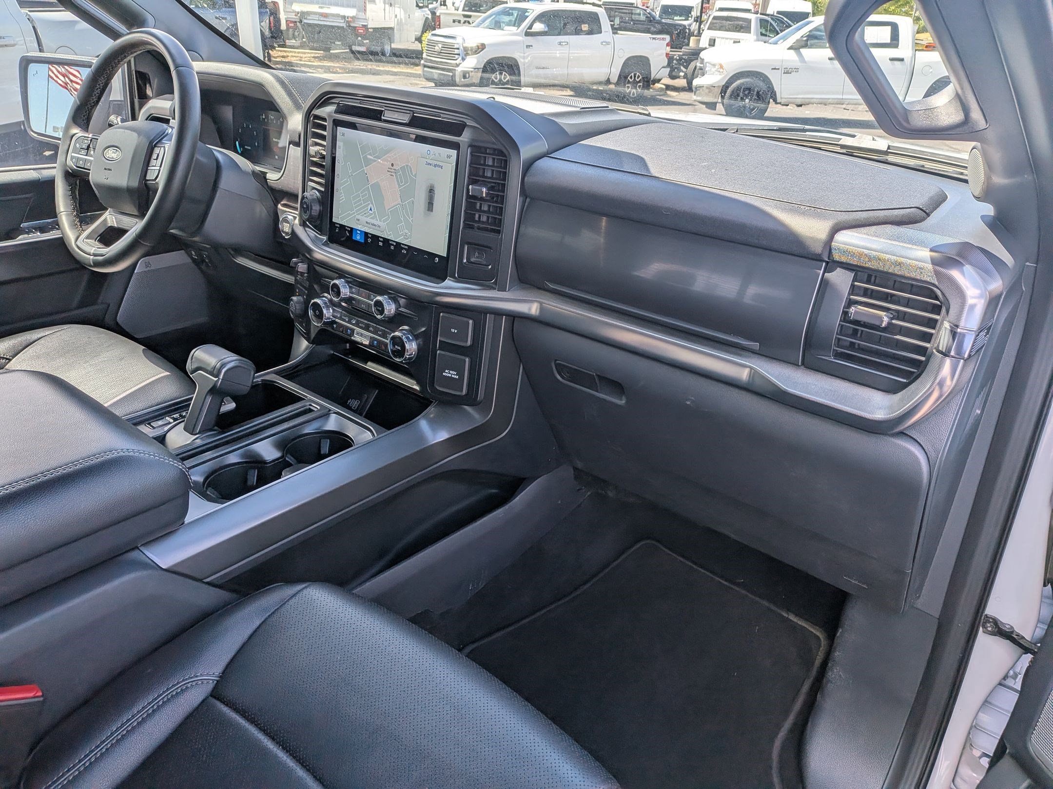 Certified 2025 Ford F150 Lariat image 37