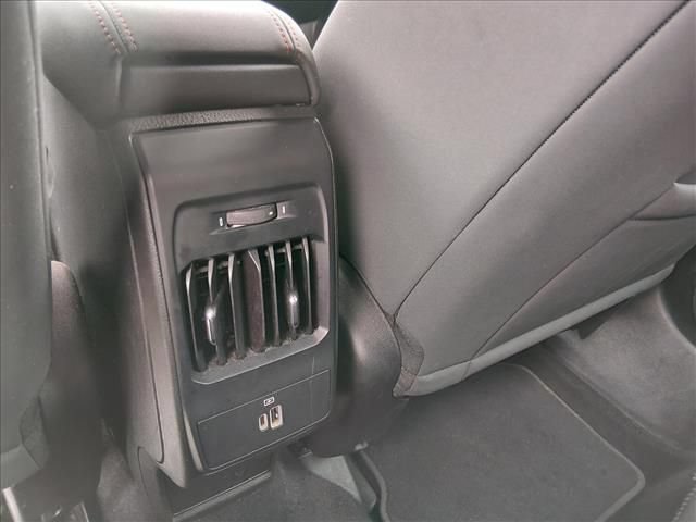 Used 2024 Dodge Hornet GT AWD/4WD image 13