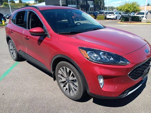 Certified 2020 Ford Escape Titanium AWD/4WD image 5