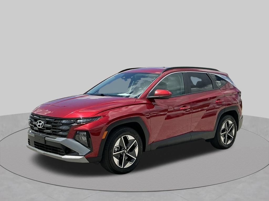 Used 2025 Hyundai Tucson SEL FWD image 2