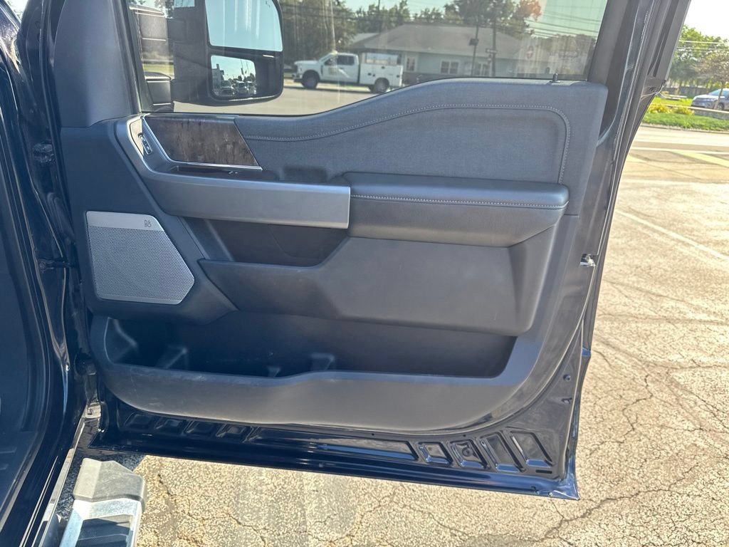Certified 2024 Ford F350 Lariat w/ Chrome Package AWD/4WD image 35