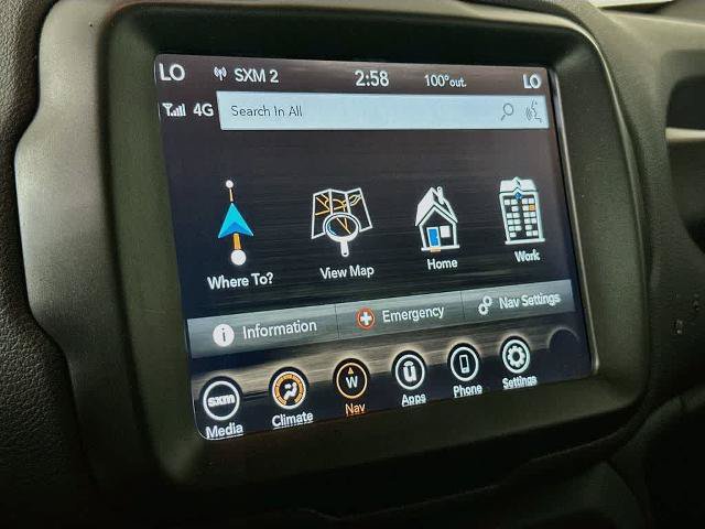 Used 2023 Jeep Renegade Latitude AWD/4WD image 27