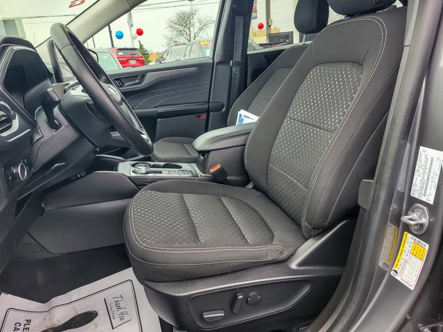 Certified 2023 Ford Escape Active AWD/4WD image 13
