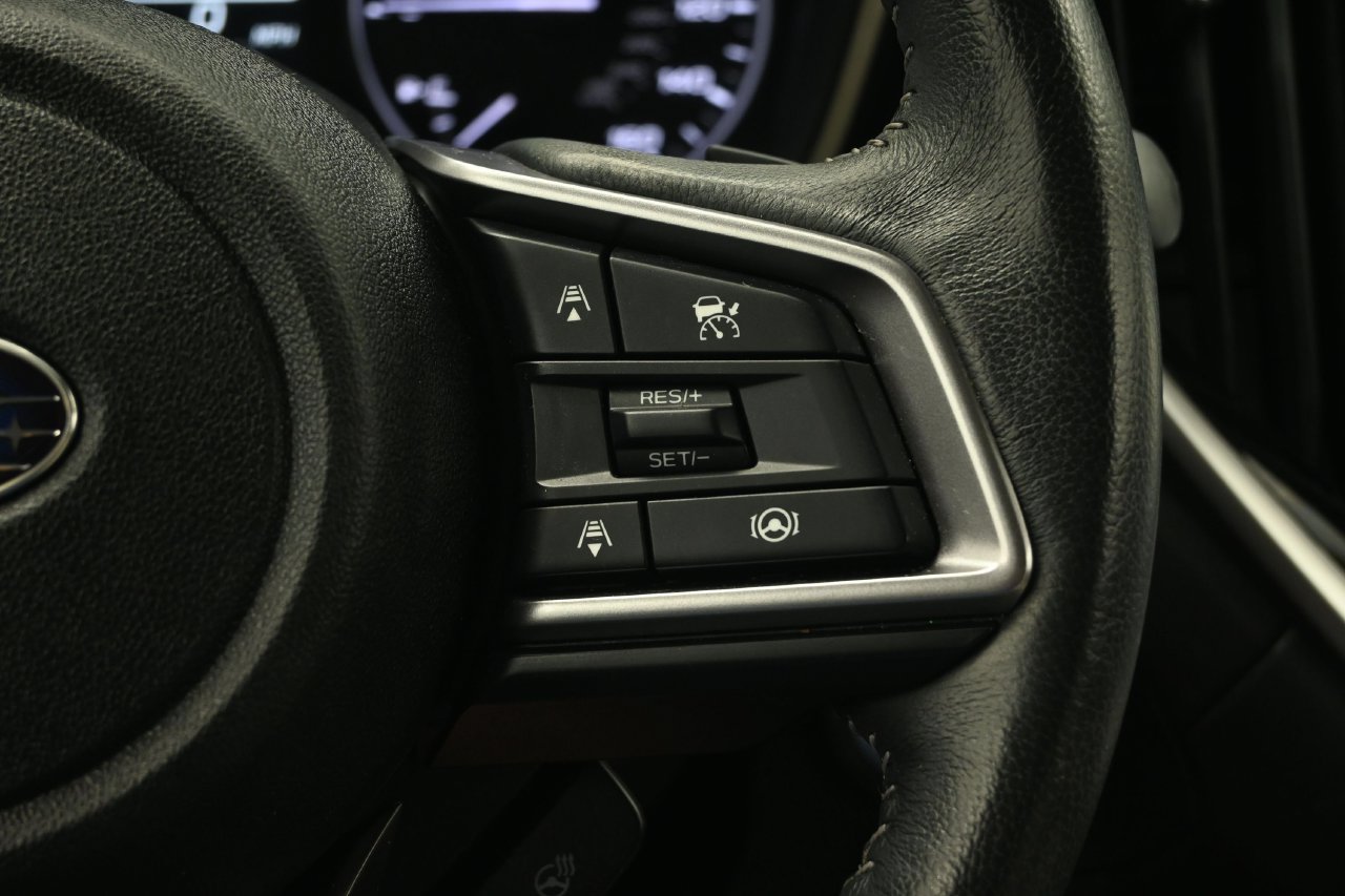 Used 2023 Subaru Ascent Limited AWD/4WD image 22