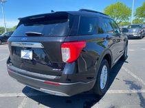 Certified 2024 Ford Explorer XLT w/ Equipment Group 202A AWD/4WD image 11