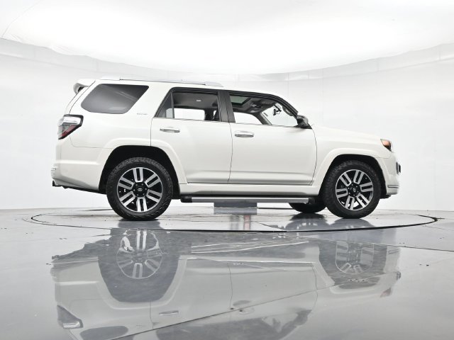 Used 2018 Toyota 4Runner Limited RWD image 35
