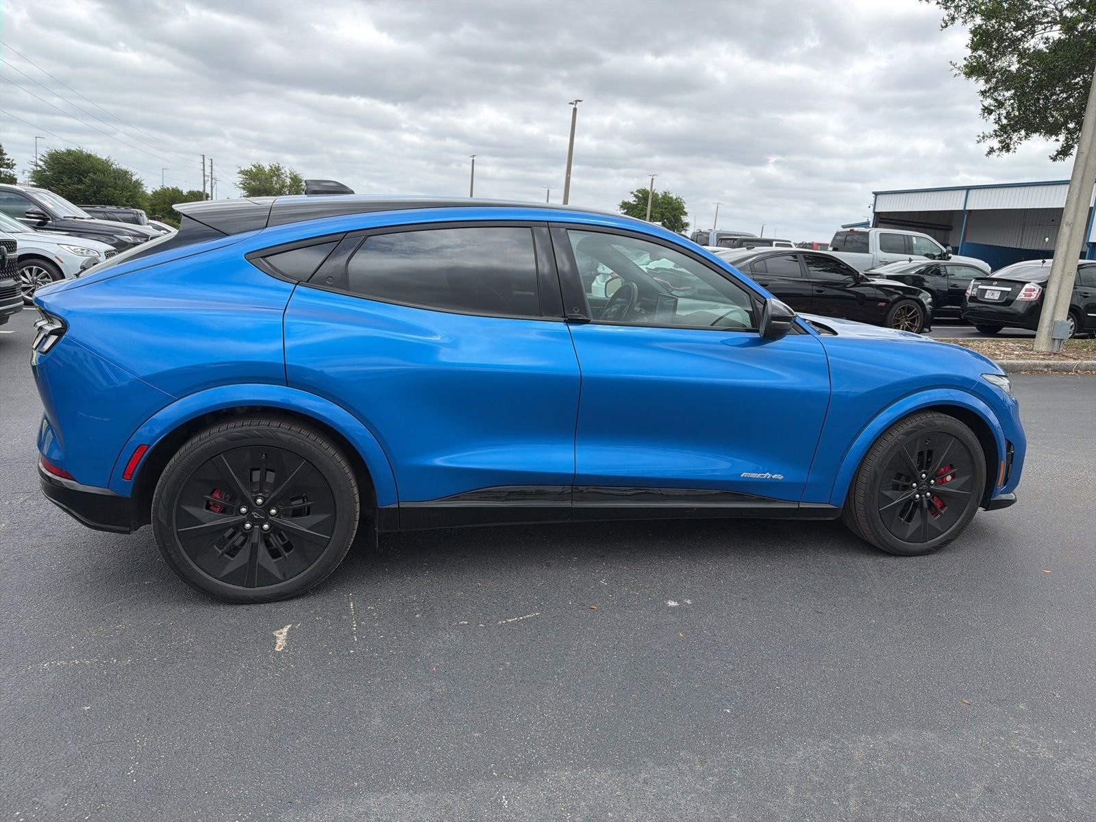 Certified 2025 Ford Mustang Mach-E GT AWD/4WD image 4