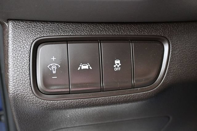 Used 2020 Hyundai Santa Fe SE FWD image 24