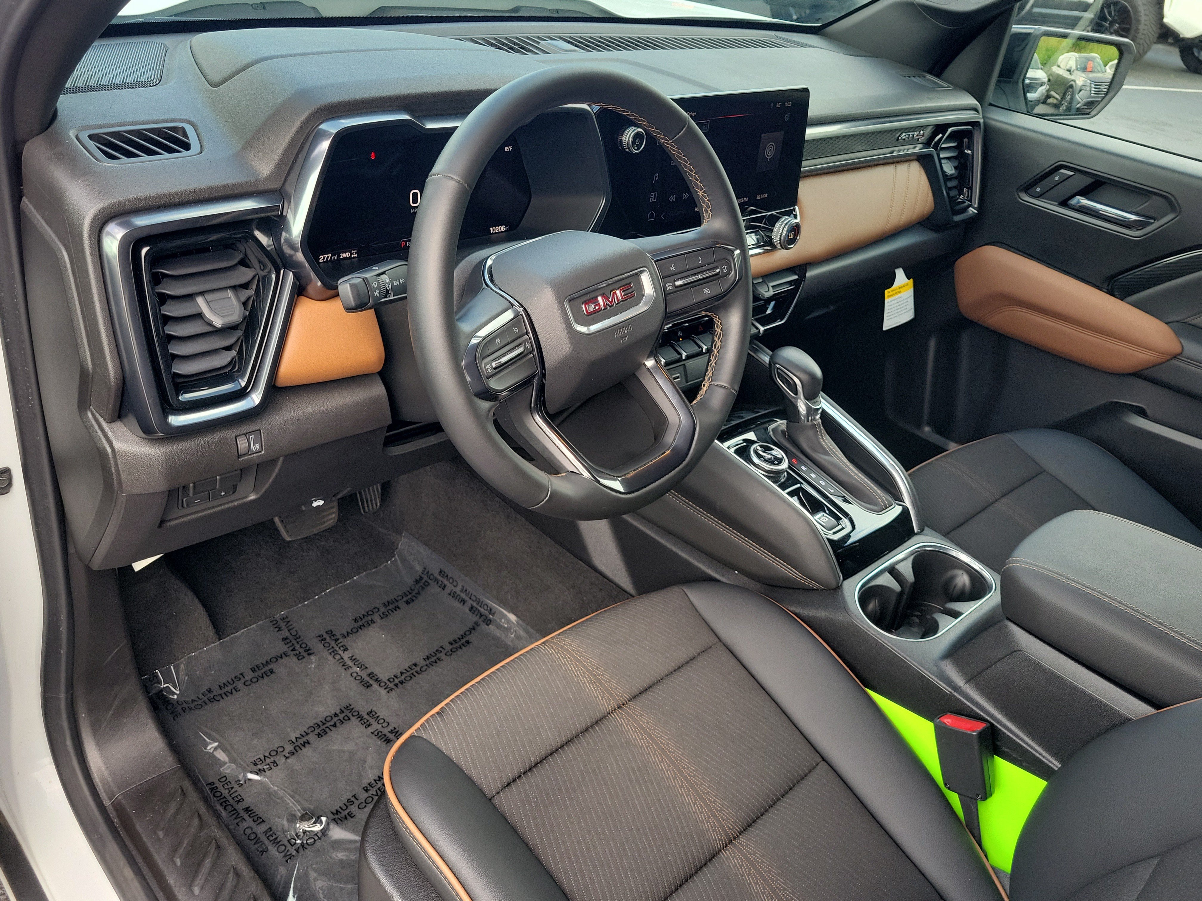 Used 2026 GMC Canyon AT4 AWD/4WD image 21