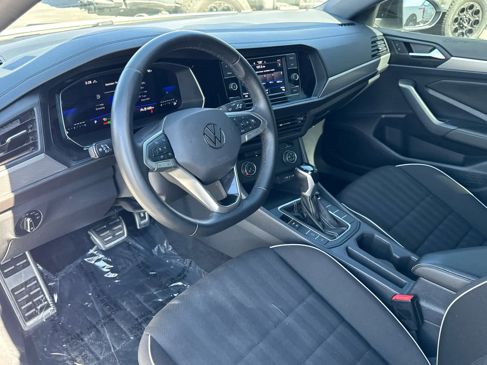 Used 2023 Volkswagen Jetta Sport FWD image 22