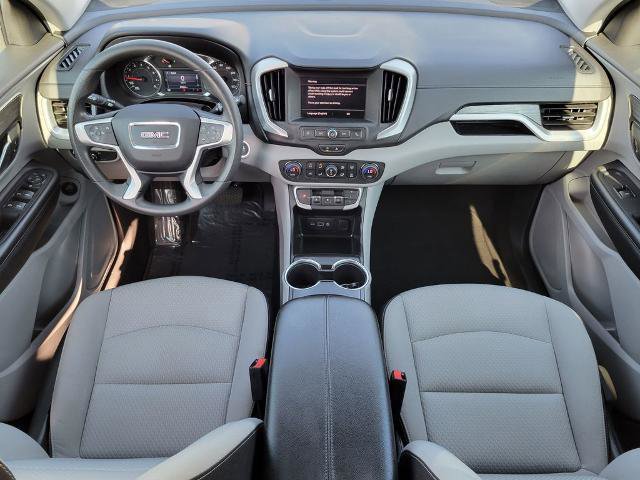 Used 2023 GMC Terrain SLE w/ Driver Convenience Package image 18