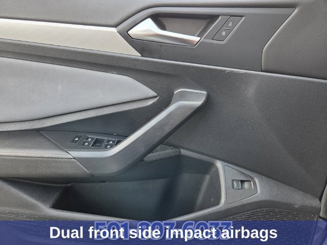 Used 2025 Volkswagen Jetta SE FWD image 31