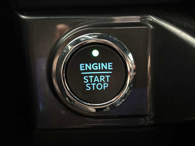 Certified 2023 Ford F150 XLT w/ Equipment Group 302A High image 16