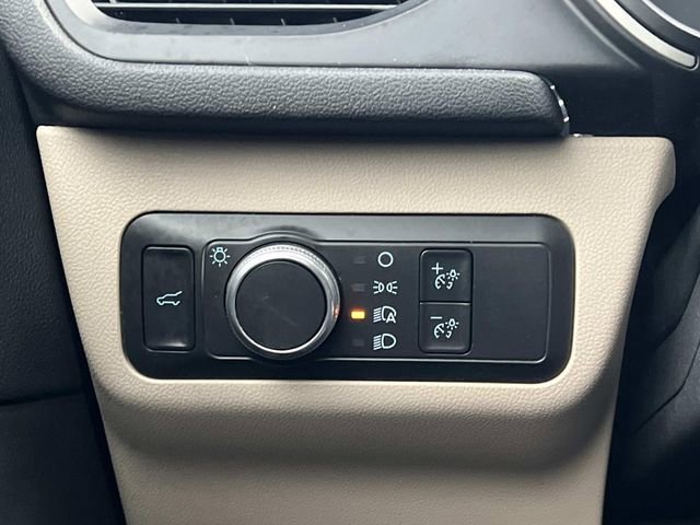 Certified 2021 Ford Escape SE w/ Convenience Package image 29