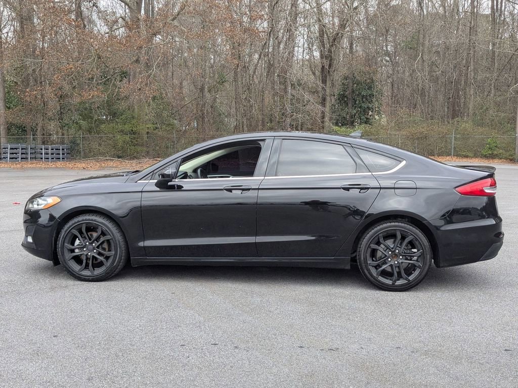 Certified 2019 Ford Fusion SE w/ Equipment Group 151A image 2